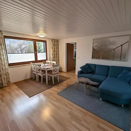Naturidyll Am Fluss - Ferienhaus Albmatte - Grosser Garten Zum Grillen Und Entspannen-Direkt Neben Dem Radon Revitalbad Mit Sauna Und Thermalbecken St. Blasien Room photo