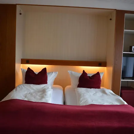 Naturidyll Am Fluss - Ferienhaus Albmatte - Grosser Garten Zum Grillen Und Entspannen-Direkt Neben Dem Radon Revitalbad Mit Sauna Und Thermalbecken St. Blasien Room photo